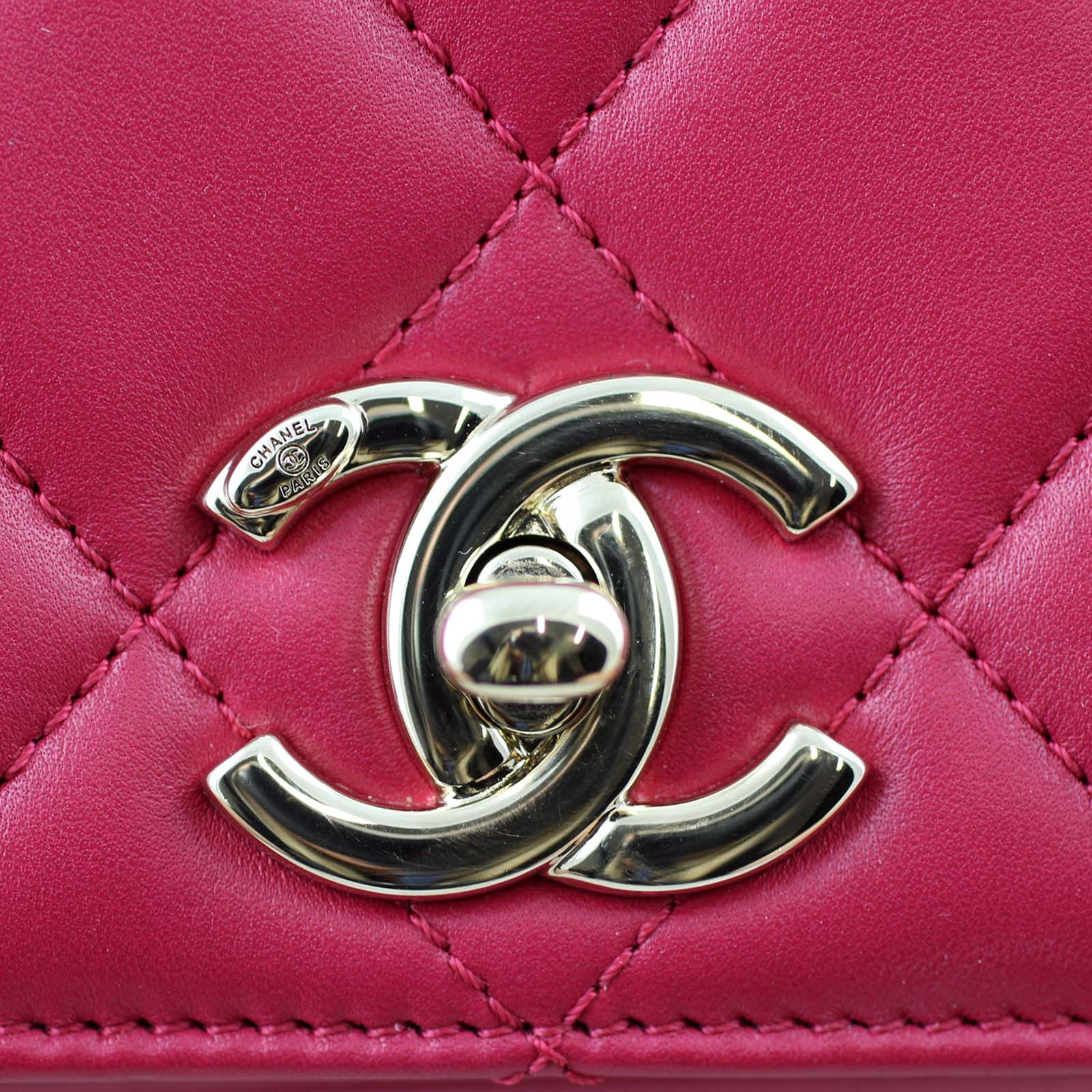 Chanel Carry Chic Small CC