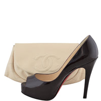 Chanel Half Moon Wallet on Chain Scale