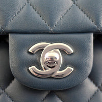 Chanel Classic Double Flap 