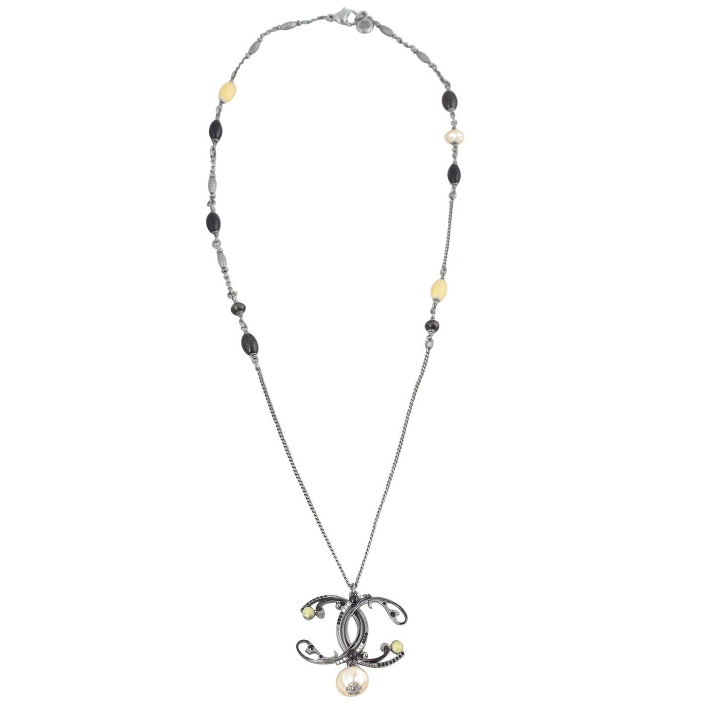 Chanel CC Pendant Bead Necklace Full