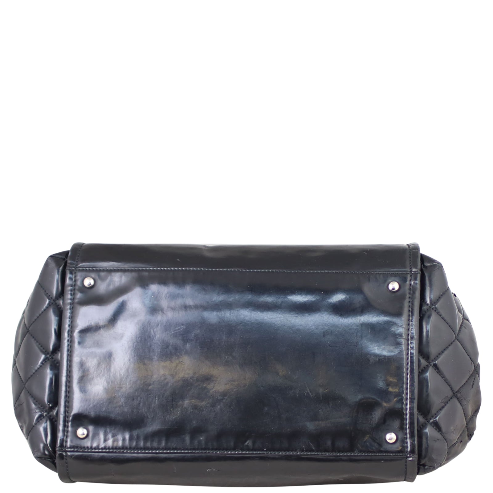 Chanel CC Lipstick Ligne Accordion Tote Base