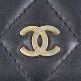 Chanel CC Yen Wallet Logo