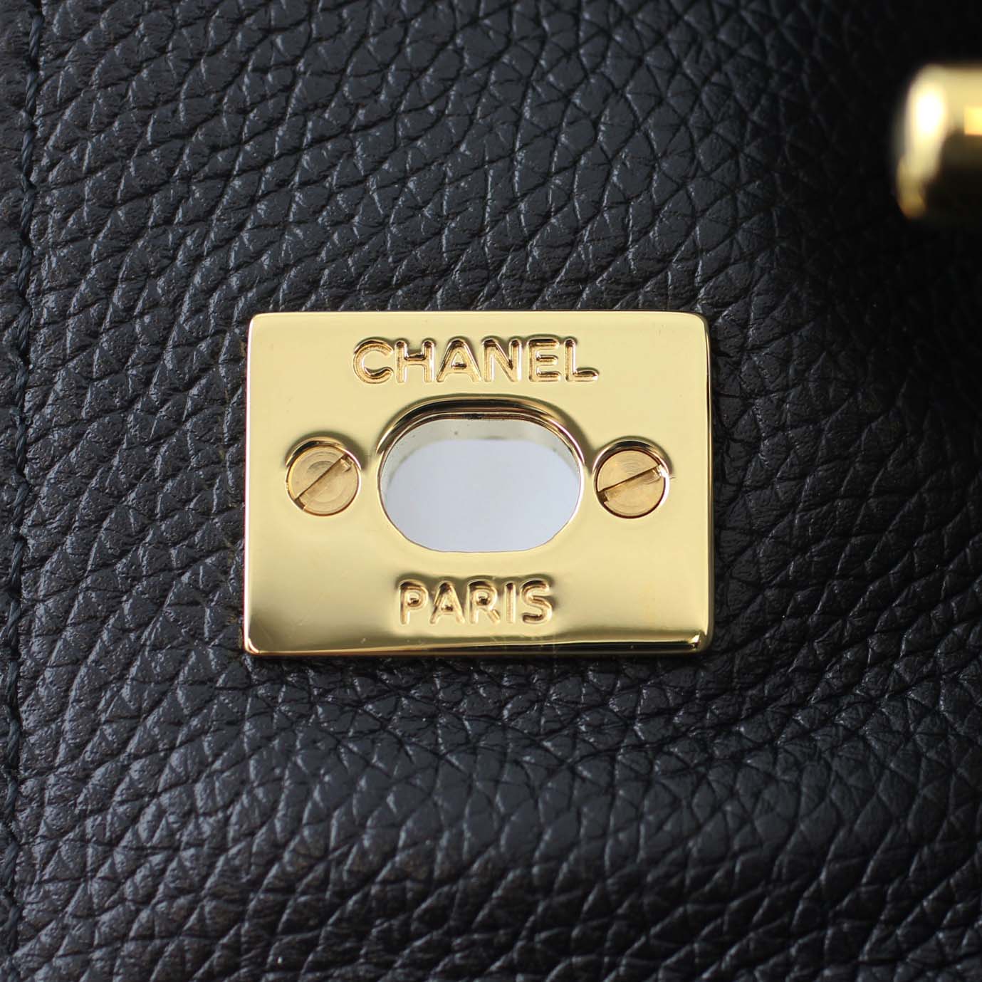 Chanel Cerf Tote Chanel Plate