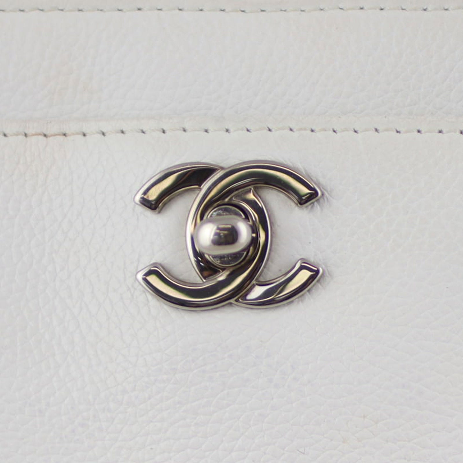 Chanel Cerf Tote Logo