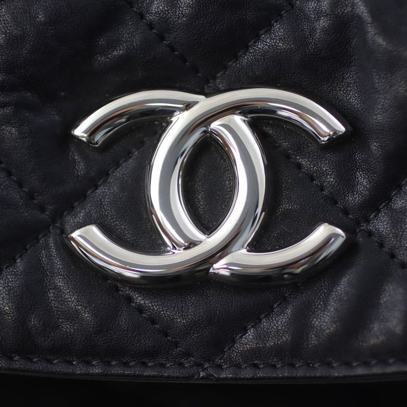 Chanel Chain Around Hobo Hardware