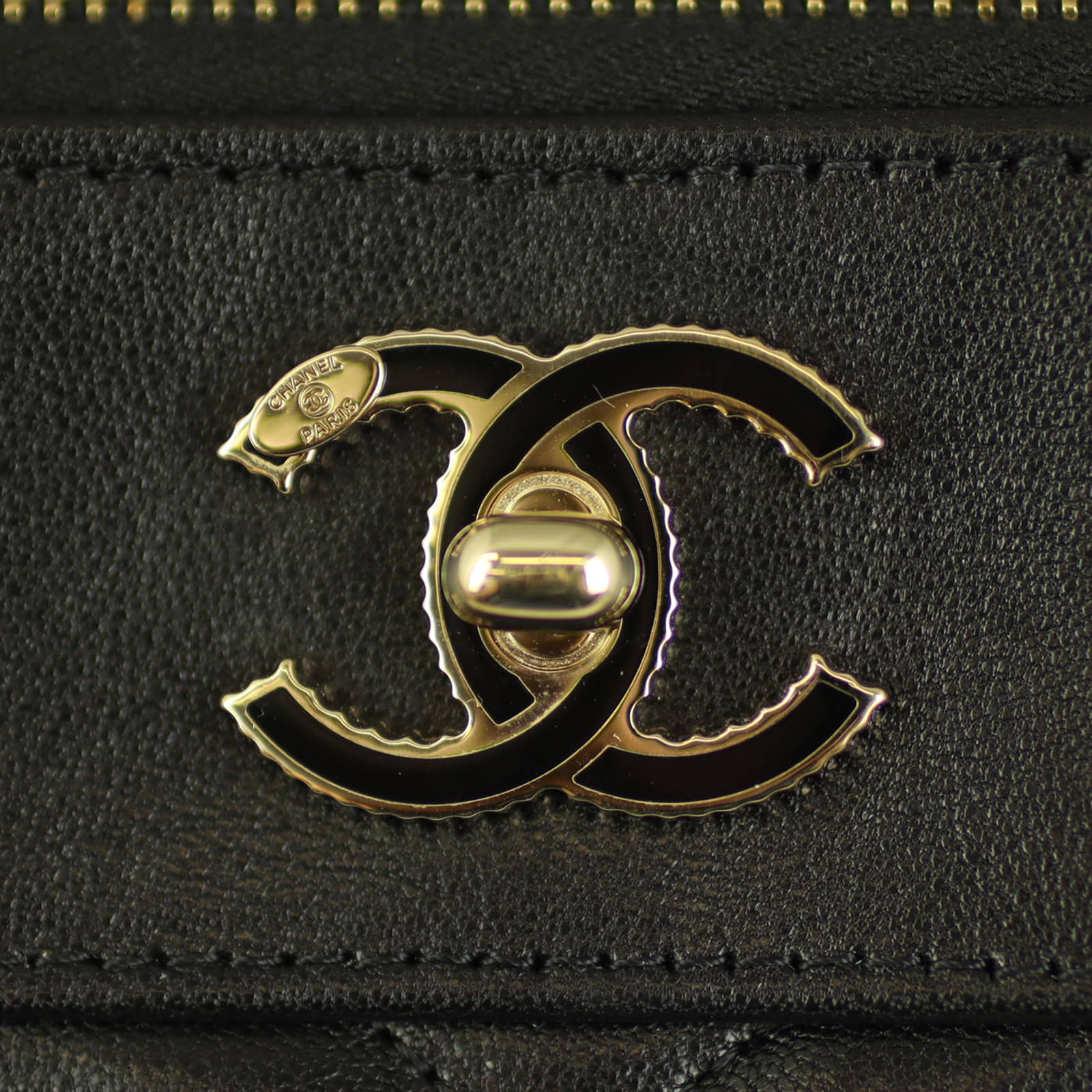 Chanel Chevron O-Case Logo