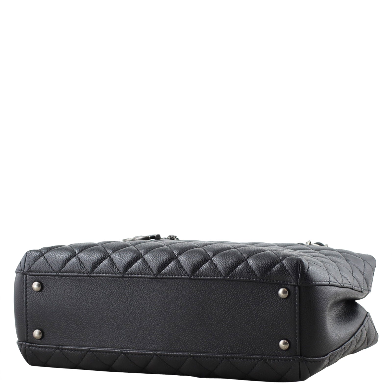 Chanel City Shopping Tote corner