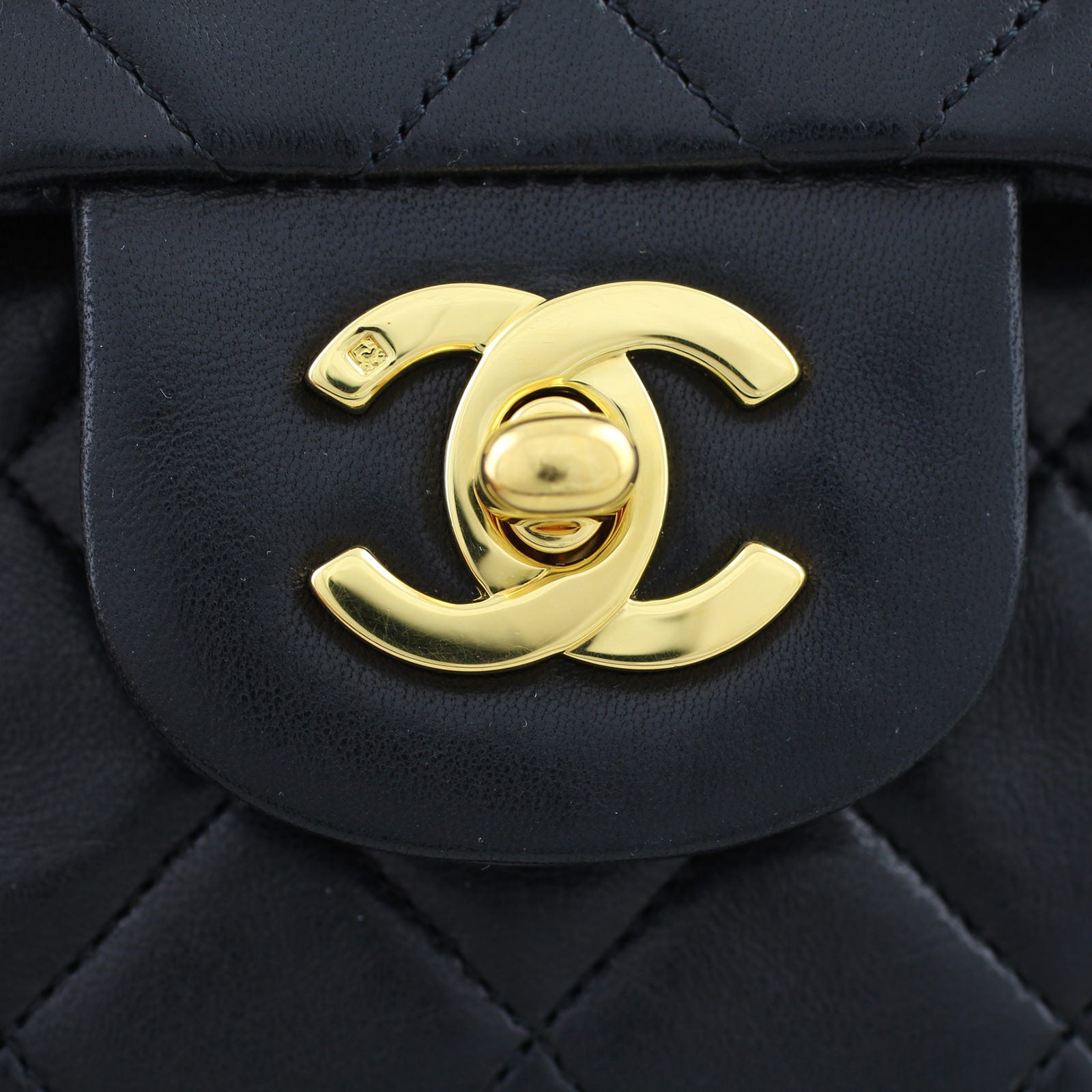 Chanel Classic Double Flap Vintage Small turnlock