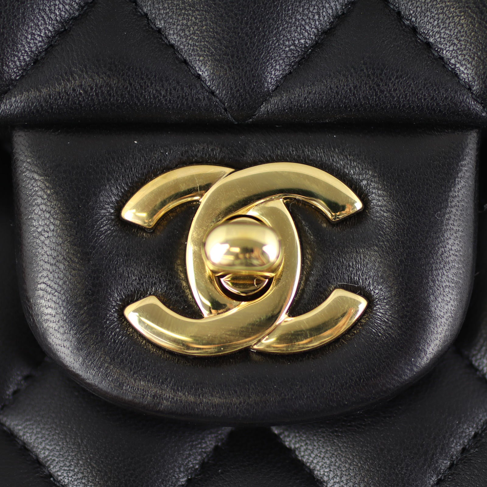 Chanel Classic Double Flap Medium Lock