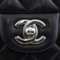 Chanel Classic Double Flap Medium CC