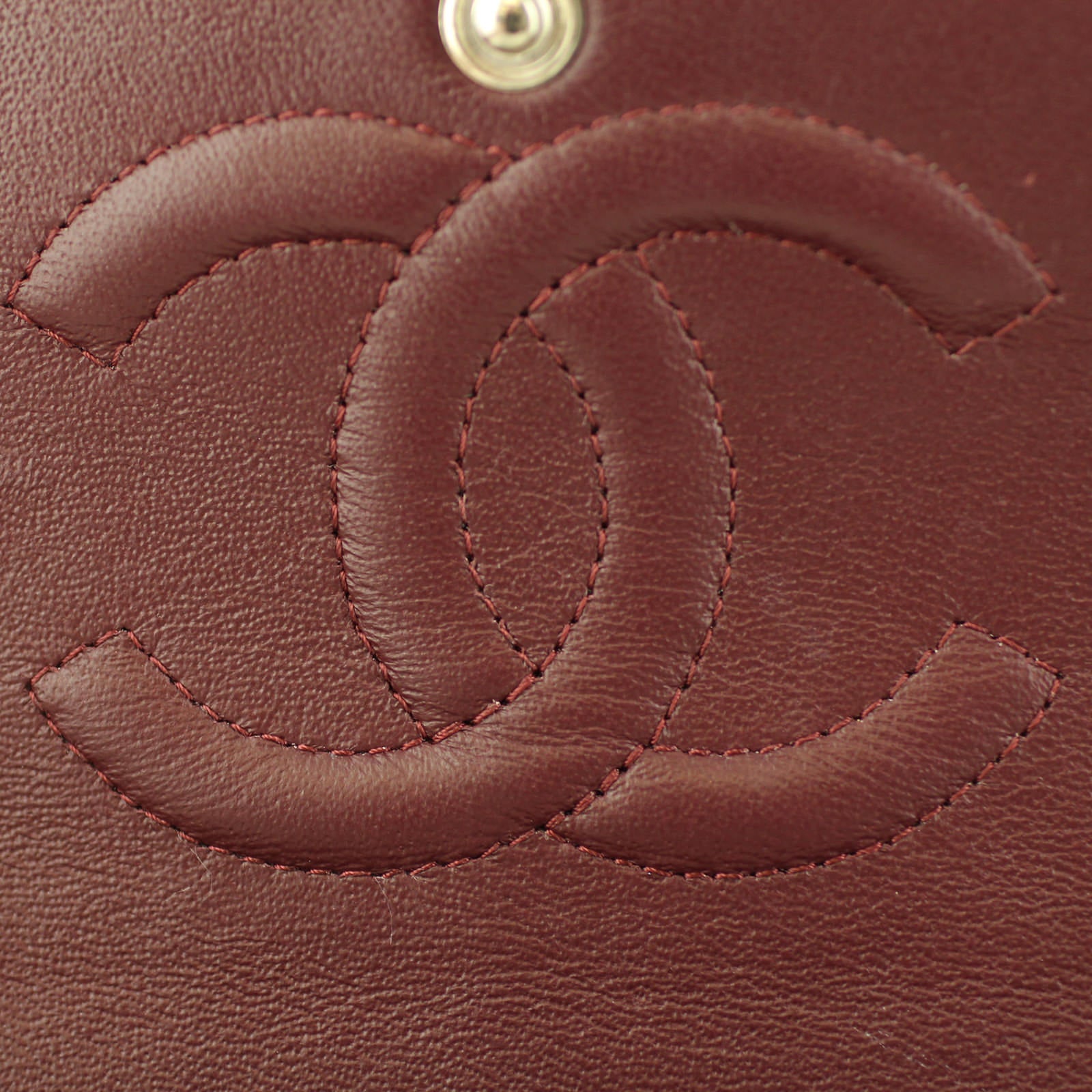 Chanel Classic Double Flap Medium stitching