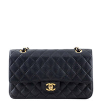 Chanel Classic Double Flap Medium Front no straps