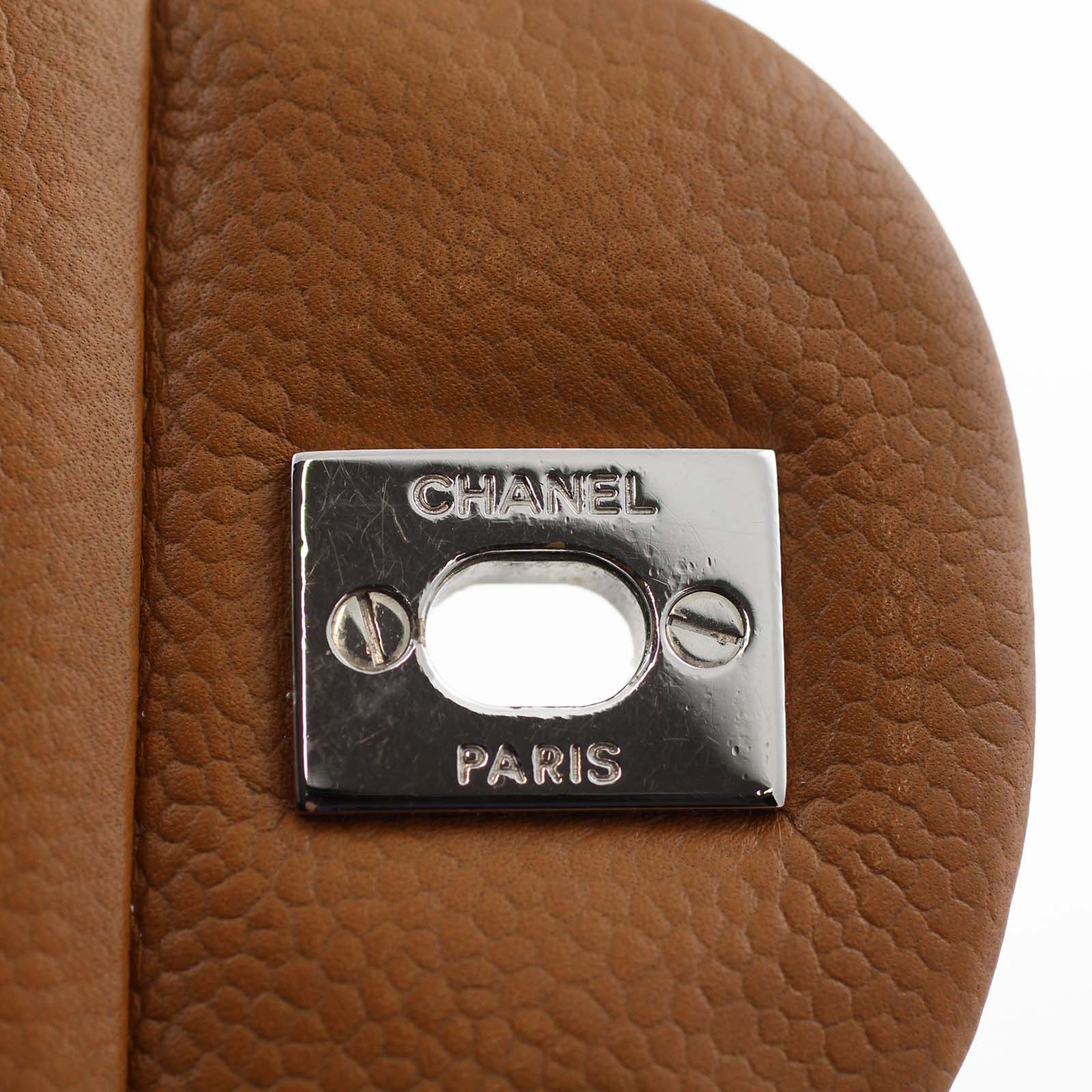 Chanel Classic Double Flap Maxi Chanel Plate