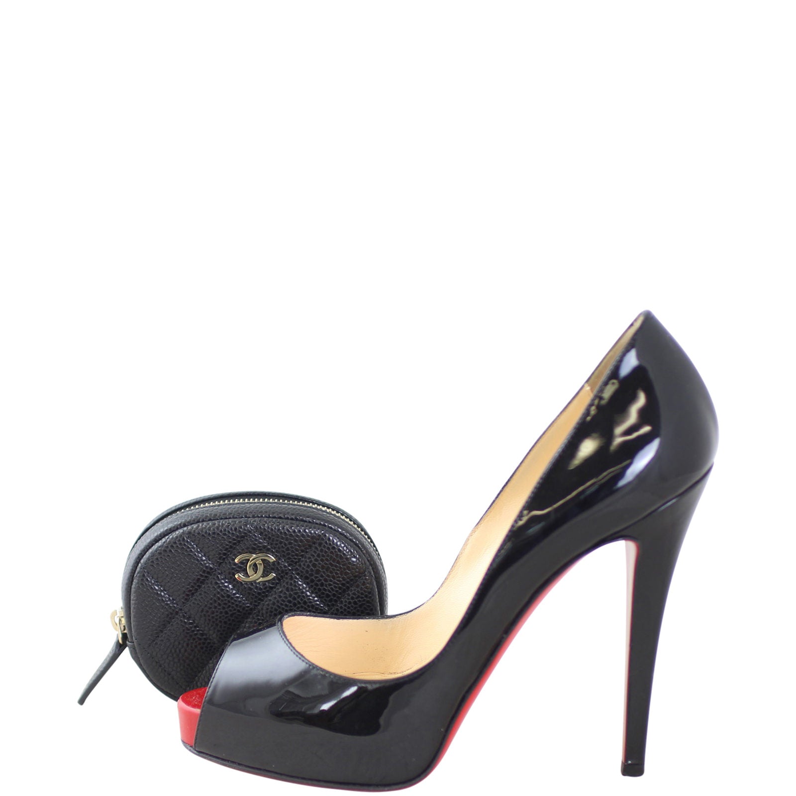 Chanel Classic Round Zipped Coin Purse Scale