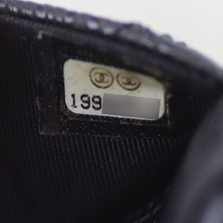 Chanel Classic Wallet on Chain Date code