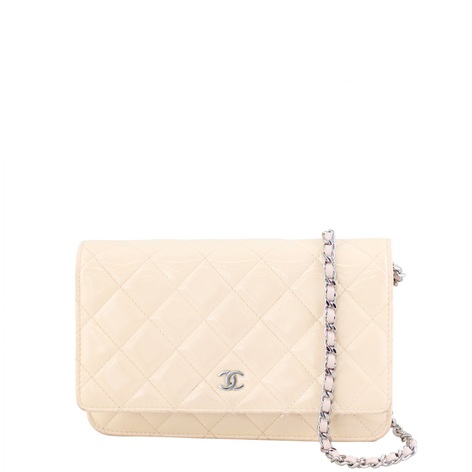 Chanel Classic Wallet on Chain Front