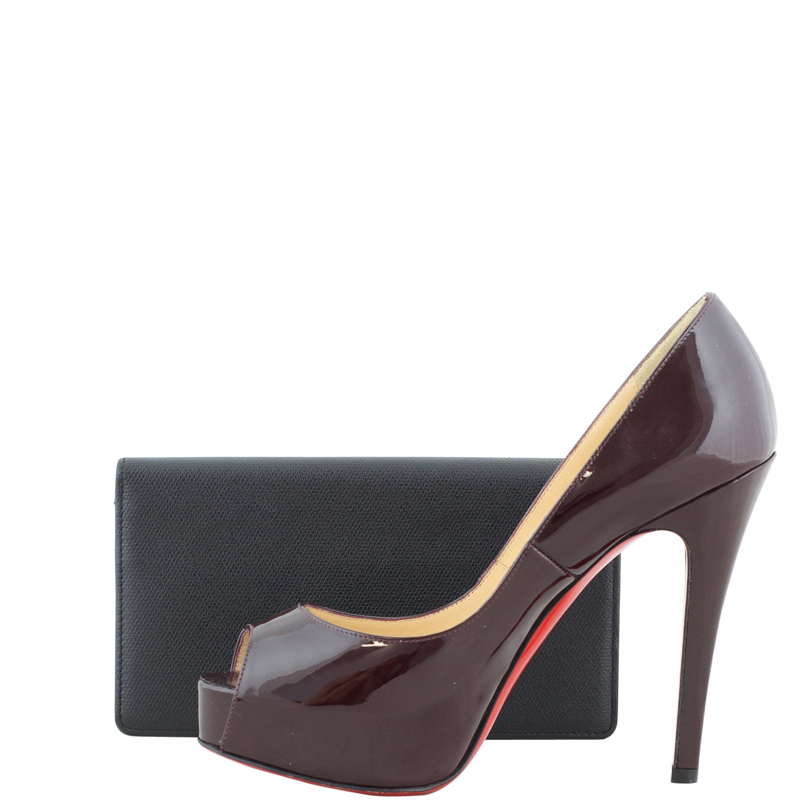 Chanel Coco Button Long Wallet Scale