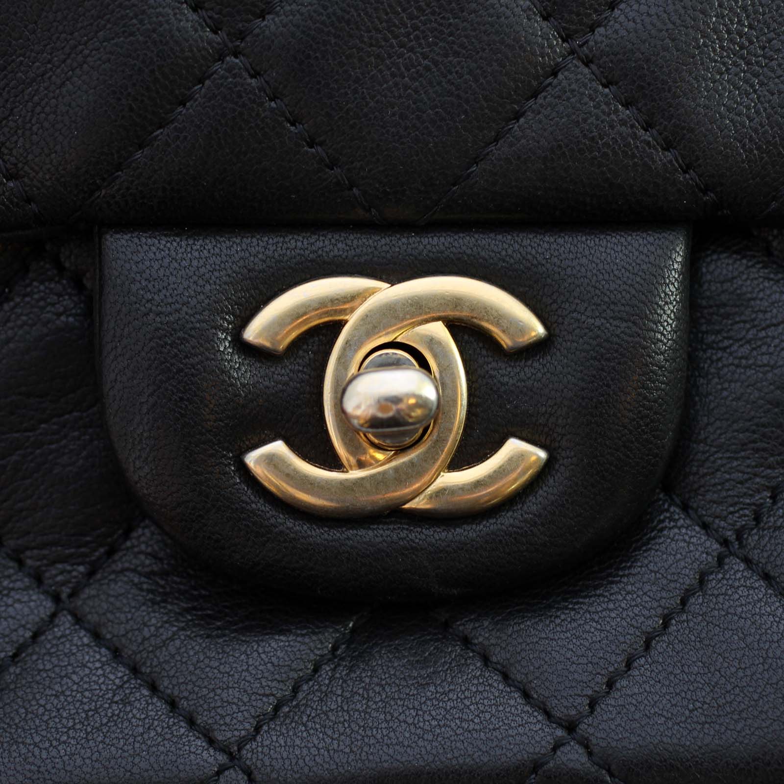 Chanel Classic Flap Cruise Charm CC