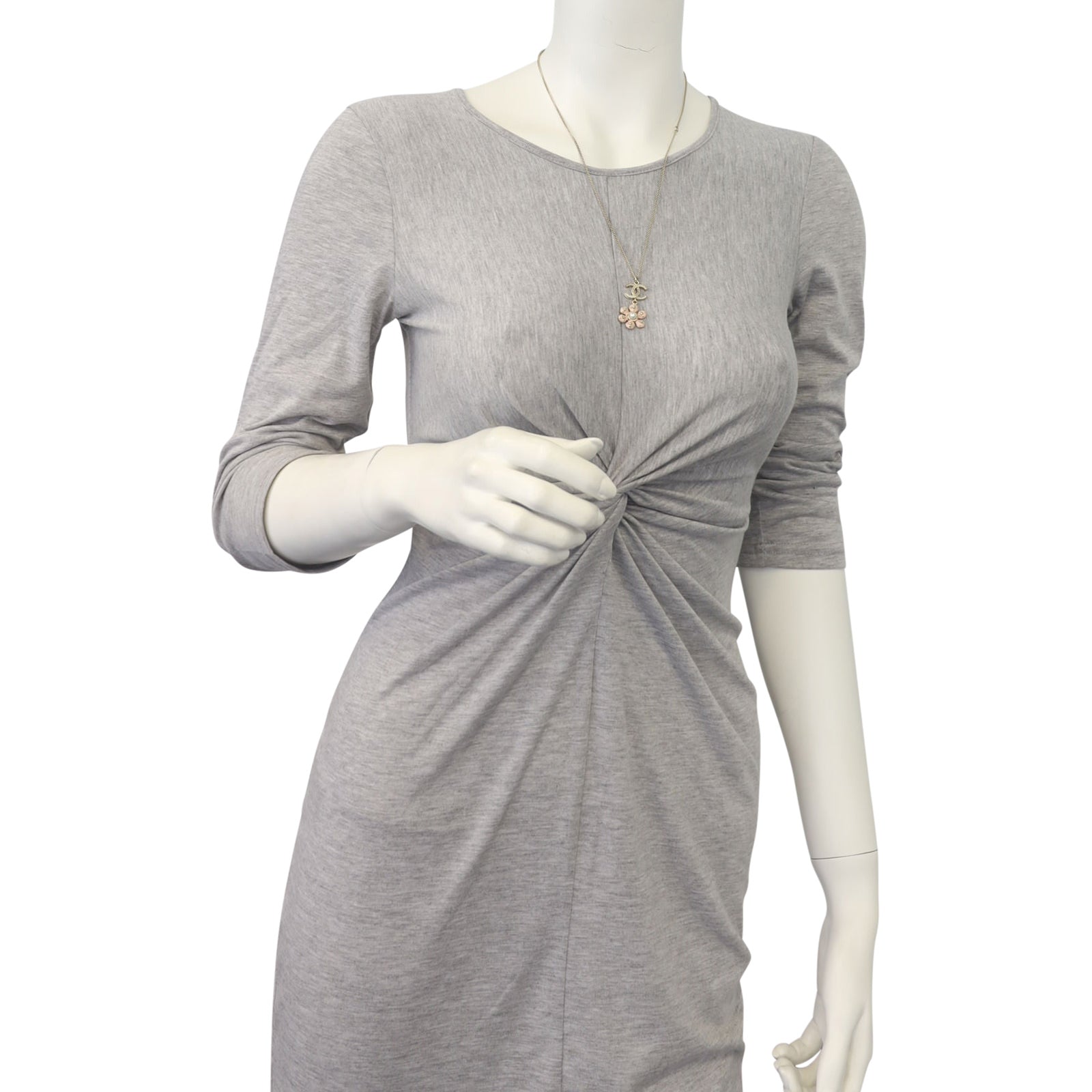 Chanel Cruise Coco Flower Pearl Necklace Mannequin