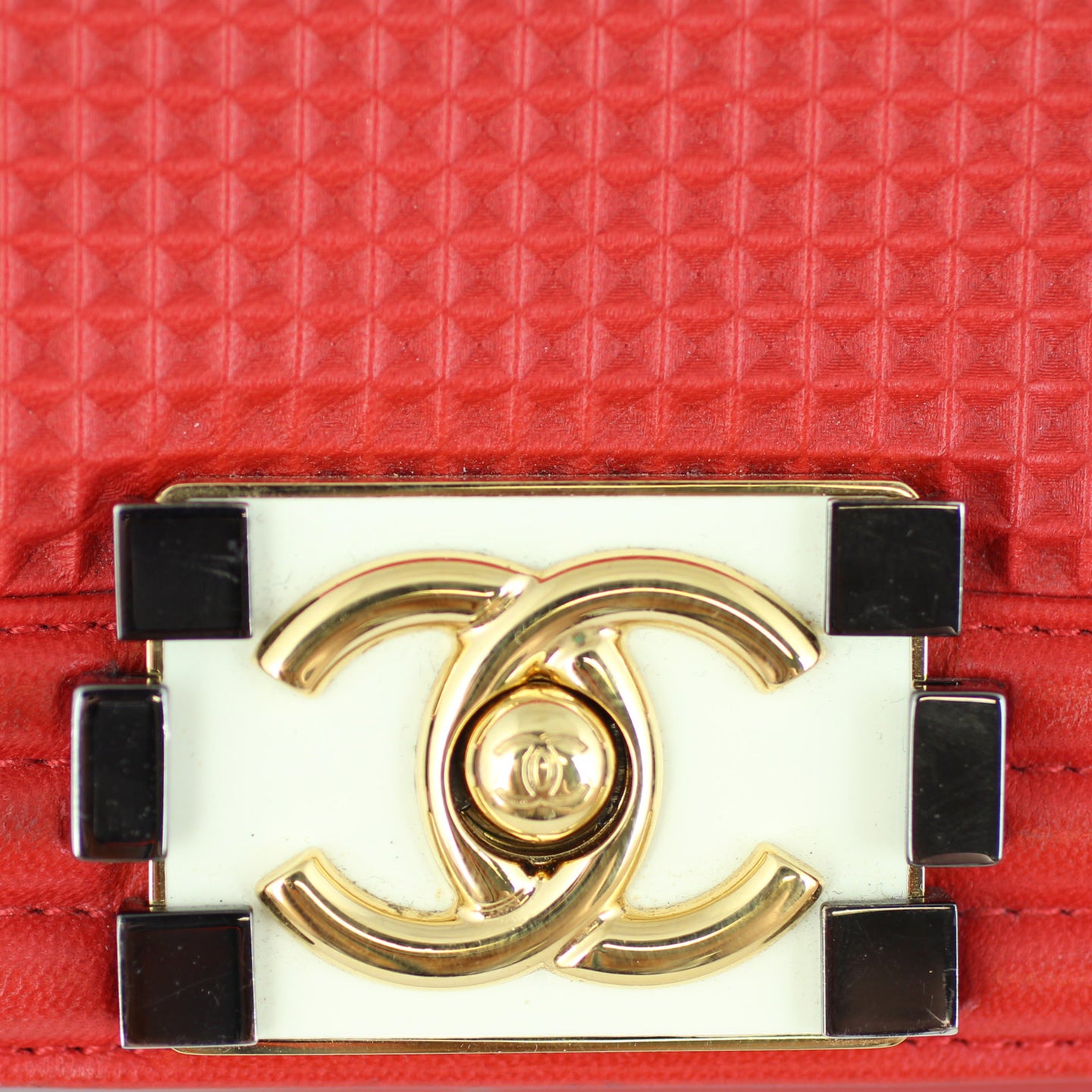 Chanel Cube Boy Bag Medium turnlock