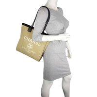 Chanel Deauville Small mannequin