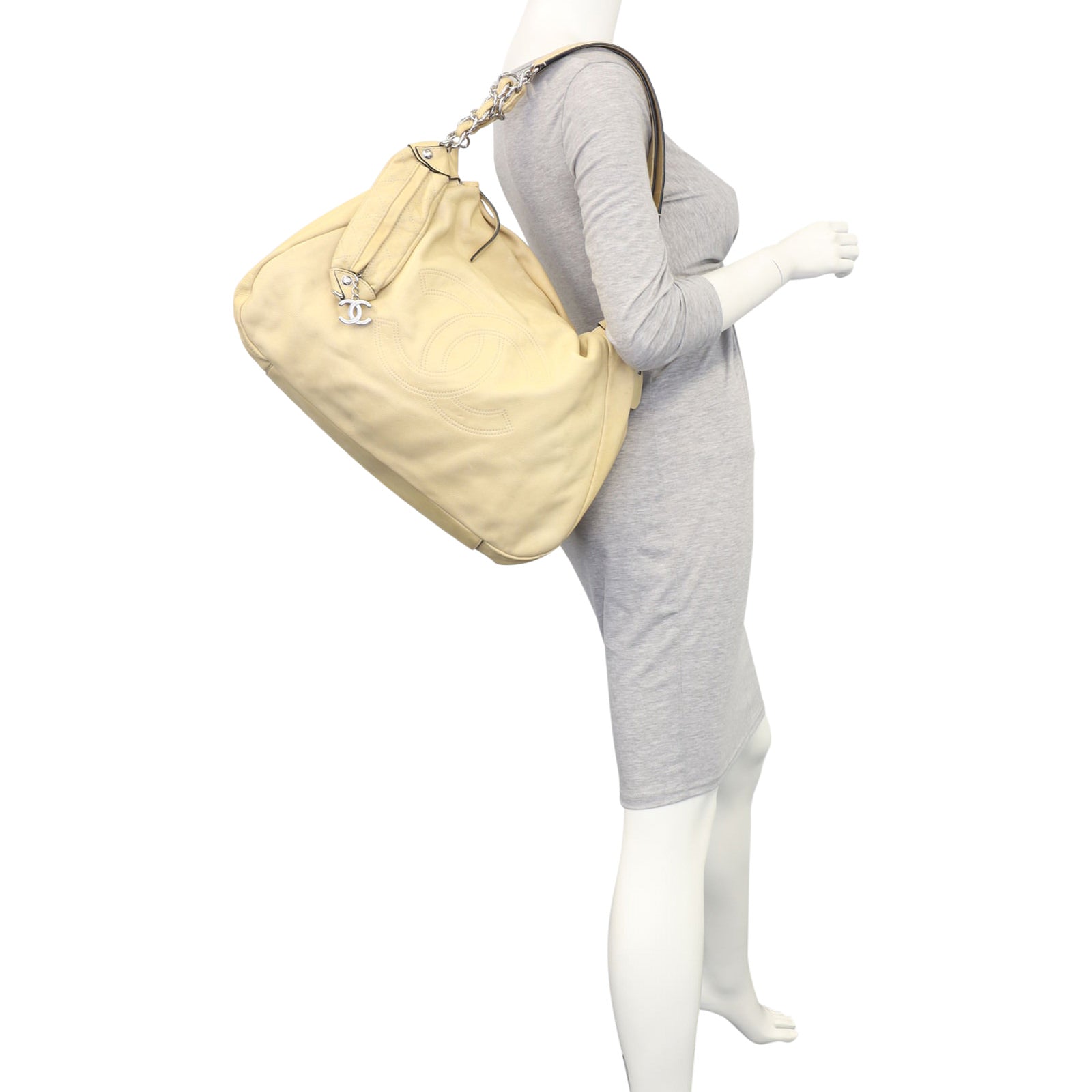 Chanel Edgy Hobo Mannequin