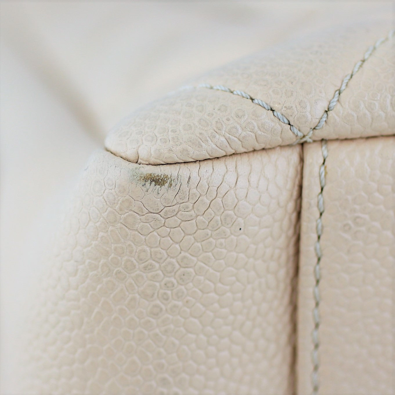 Chanel Grand Shopping Tote Edge