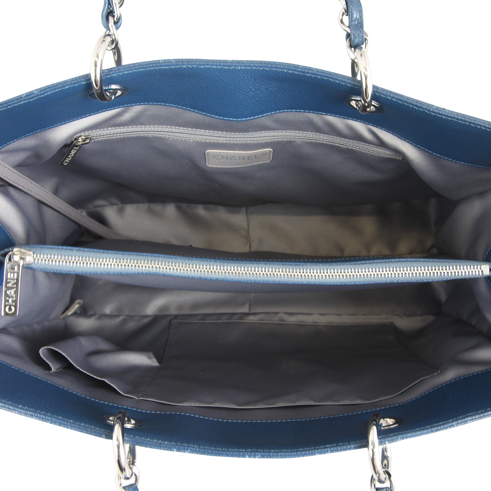 Chanel Grand Shopping Tote XL interior