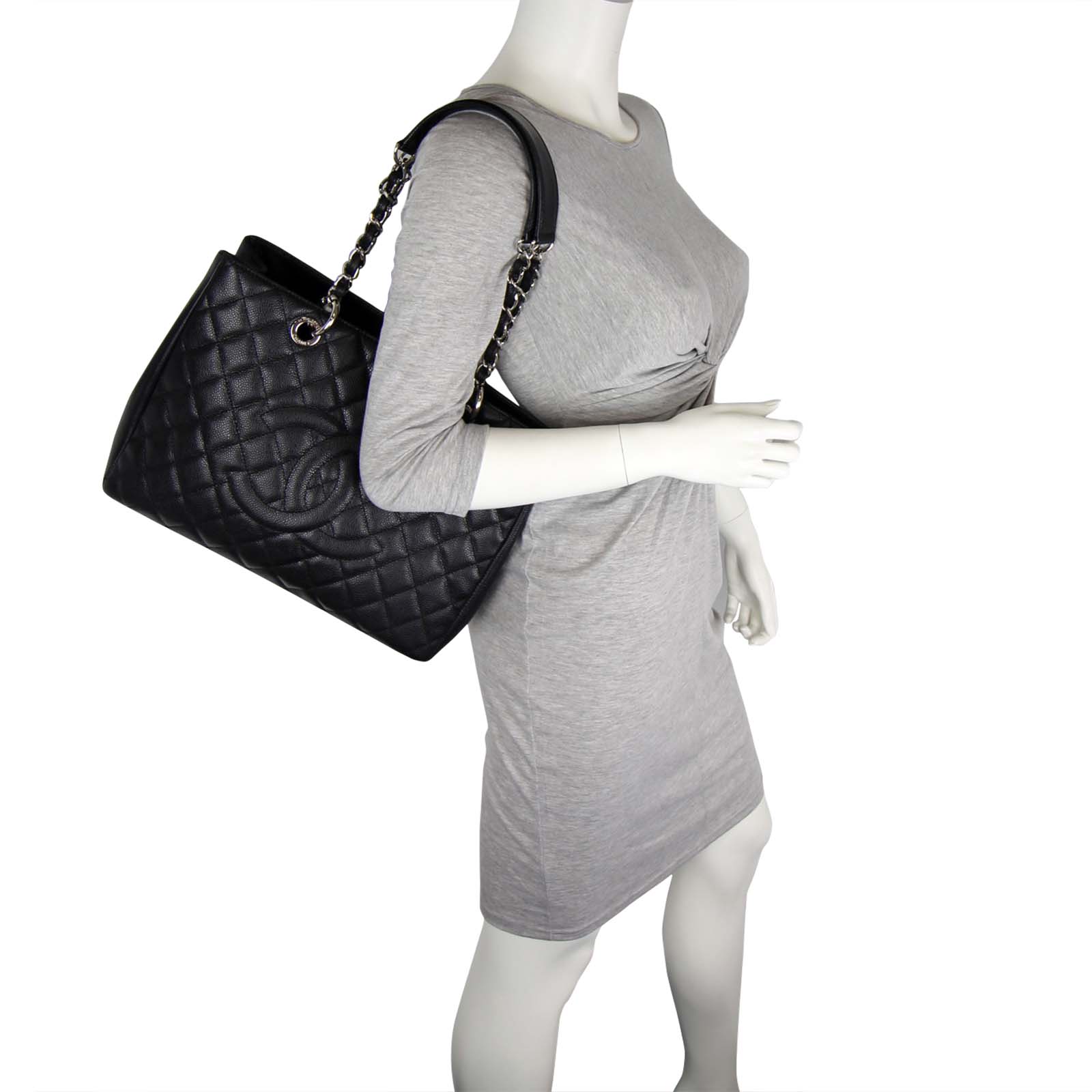 Chanel Grand Shopping Tote Scale