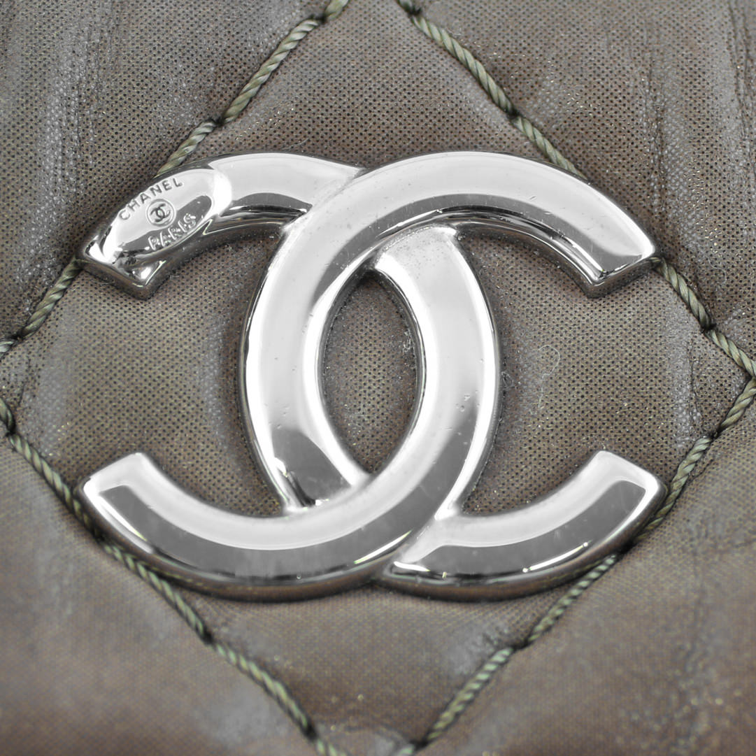 Chanel Iridescent Sea Hit Tote Large Logo