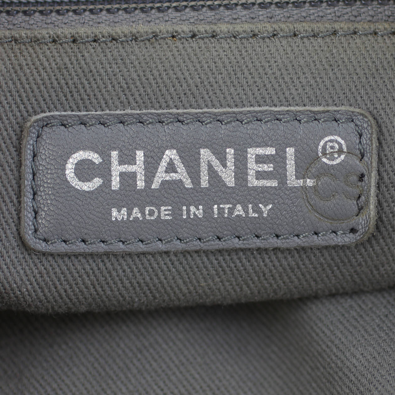 Chanel Iridescent Sea Hit Tote Large Stamp