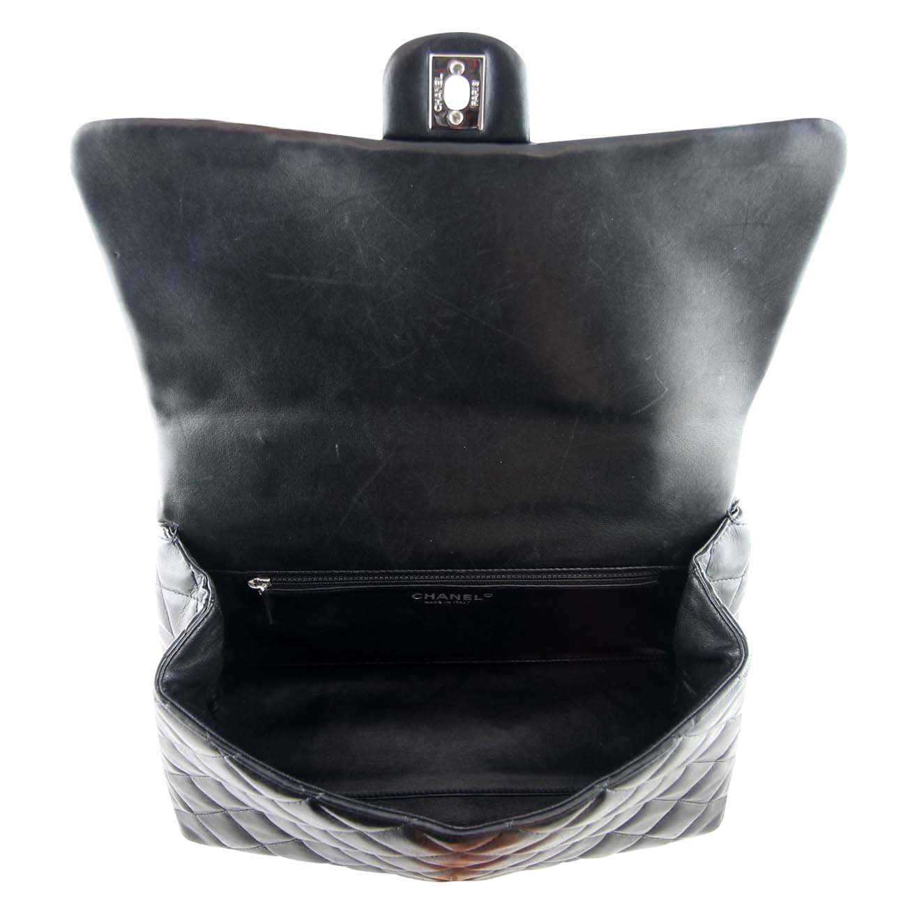 Chanel Kelly Interior