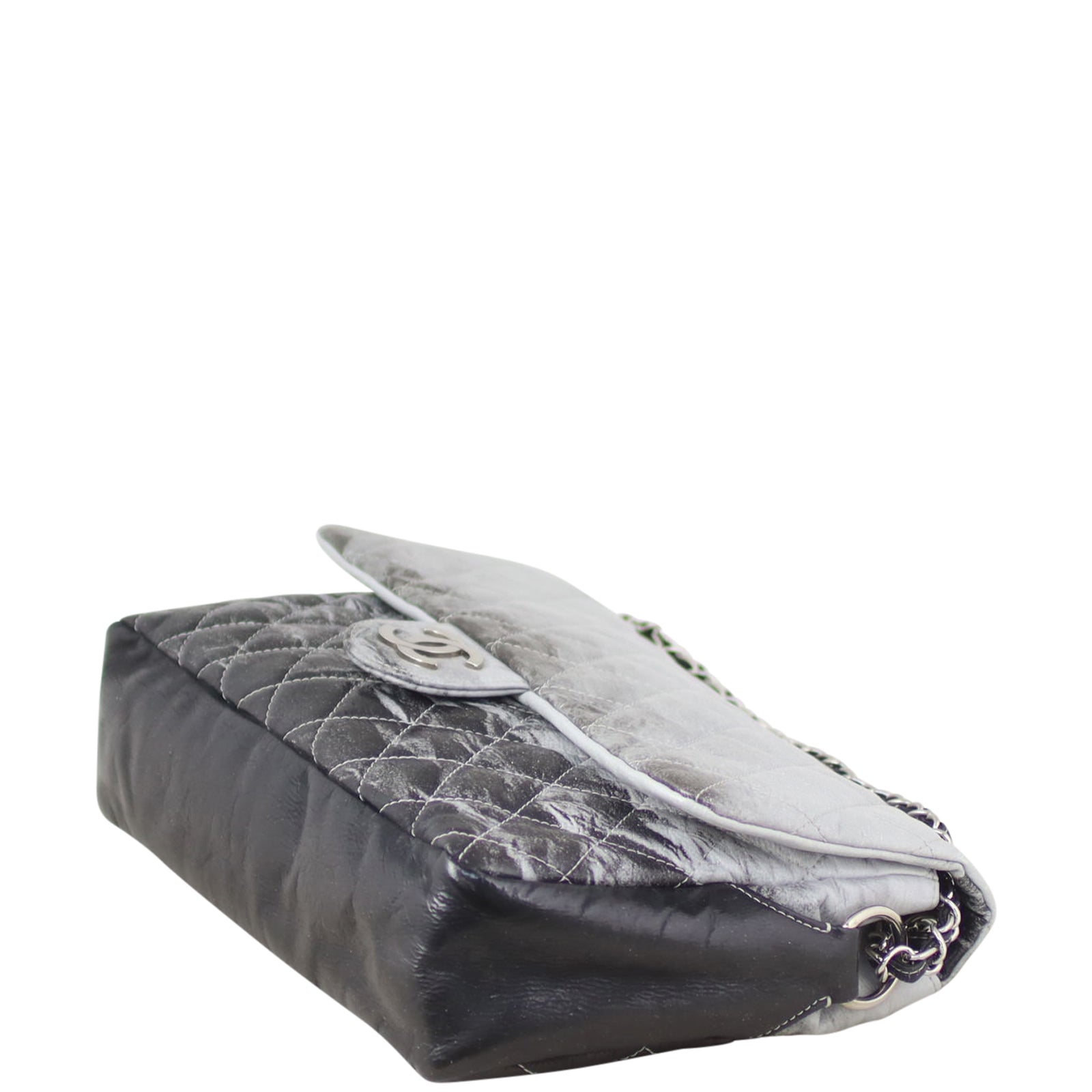 Chanel Melrose Degrade Jumbo Flap Bag Corner