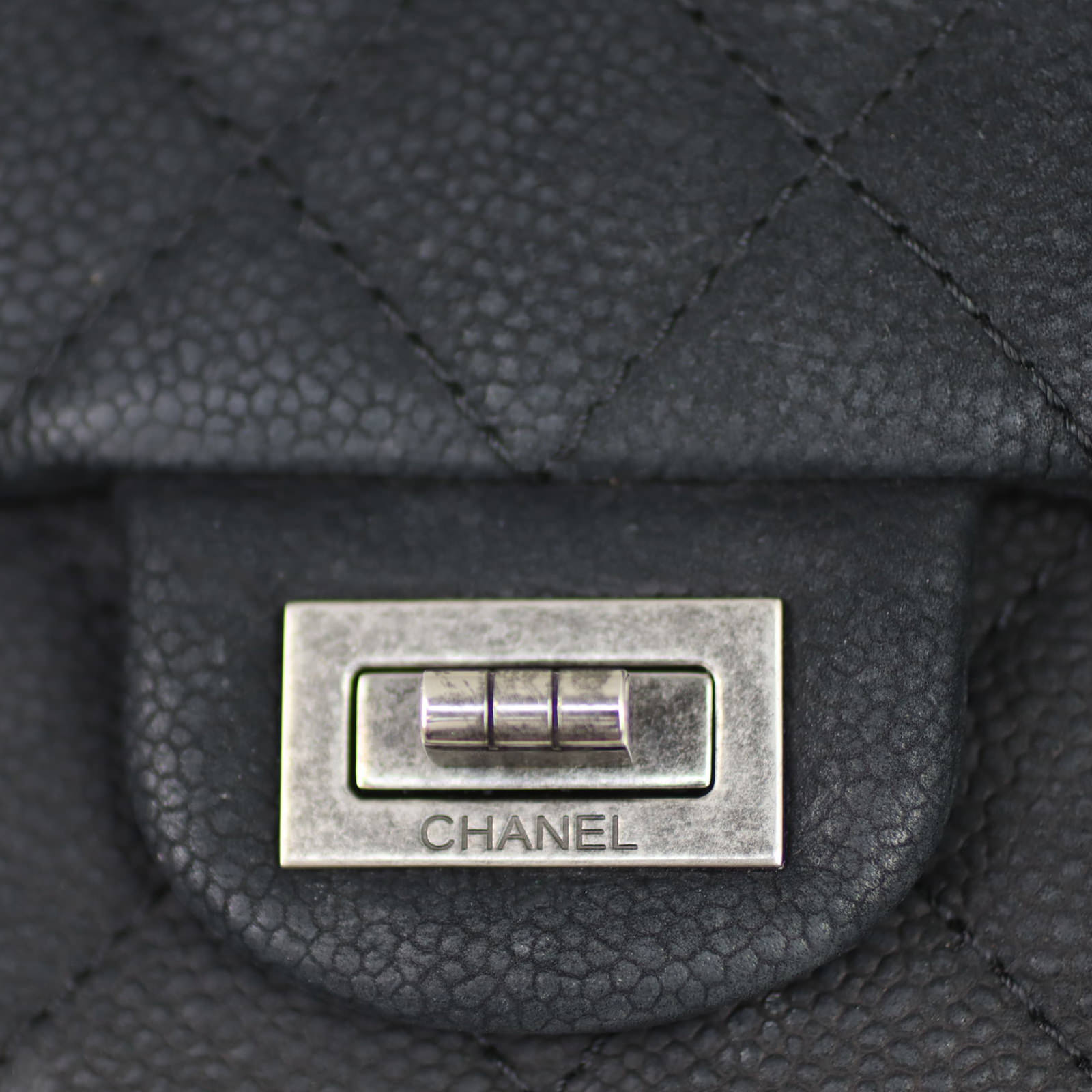 Chanel Reissue 226 Flap Bag Side