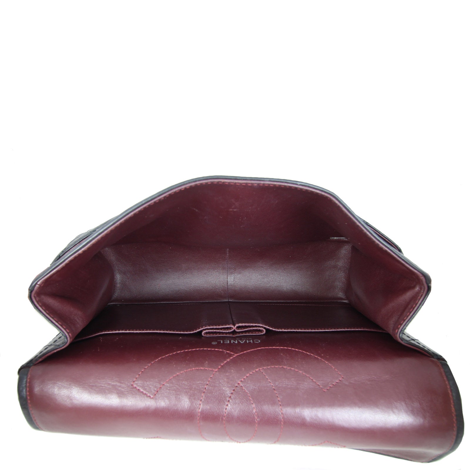 Chanel 2.55 Reissue 227 Flap Bag Interior