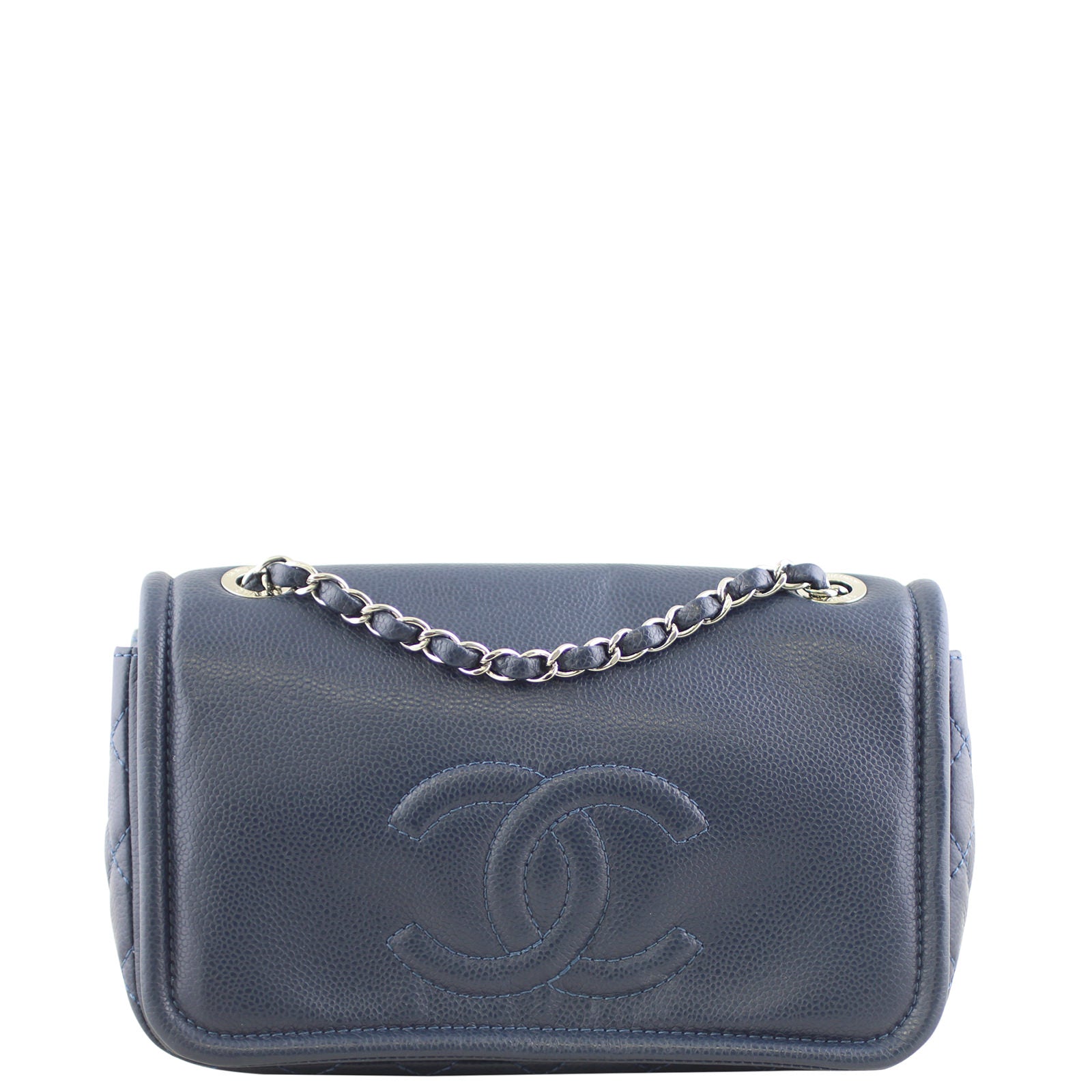 Chanel Timeless Caviar Flap Medium front
