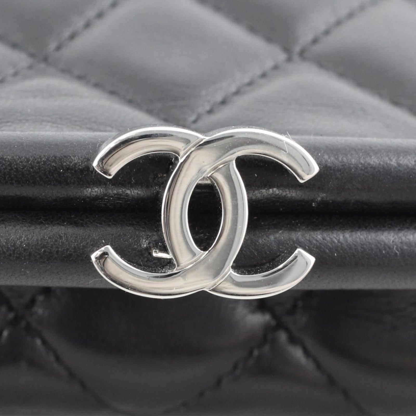 Chanel Timeless Kisslock Clutch Logo