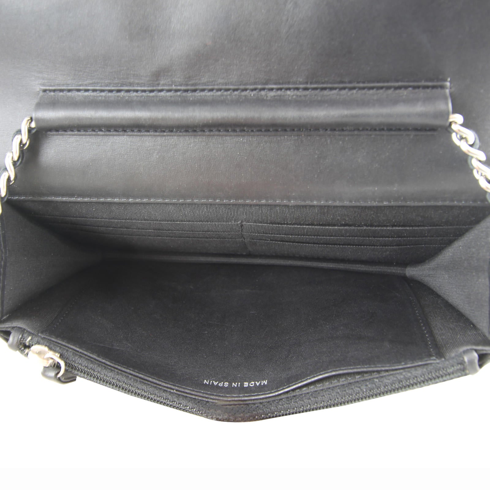 Chanel Timeless Wallet on Chain interior