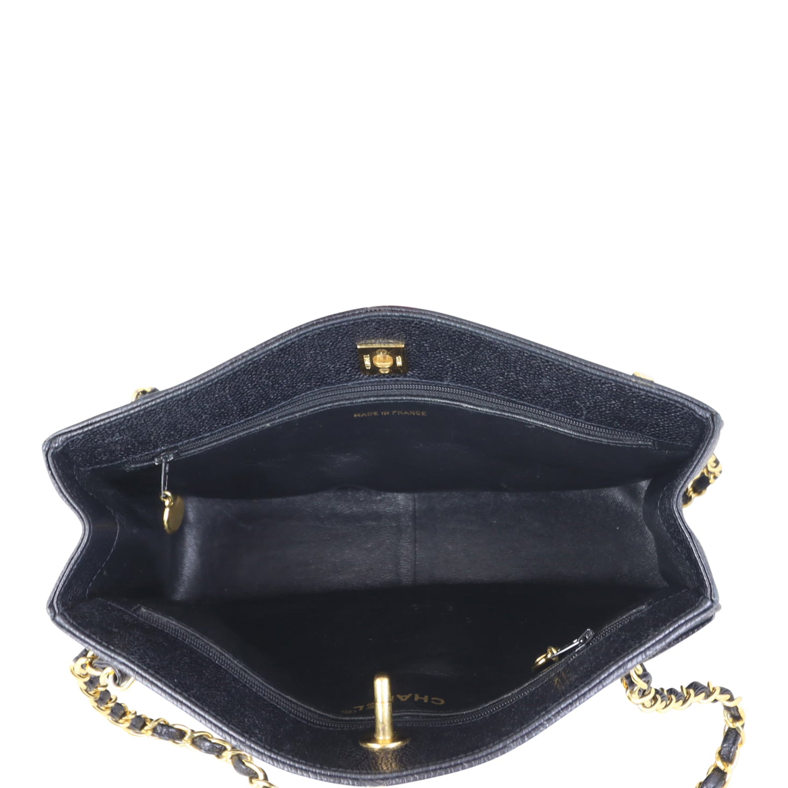 Chanel Vintage CC Lock Pocket Chain Tote Whole interior