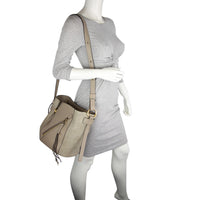 Chloé Myer Small Tote mannequin long