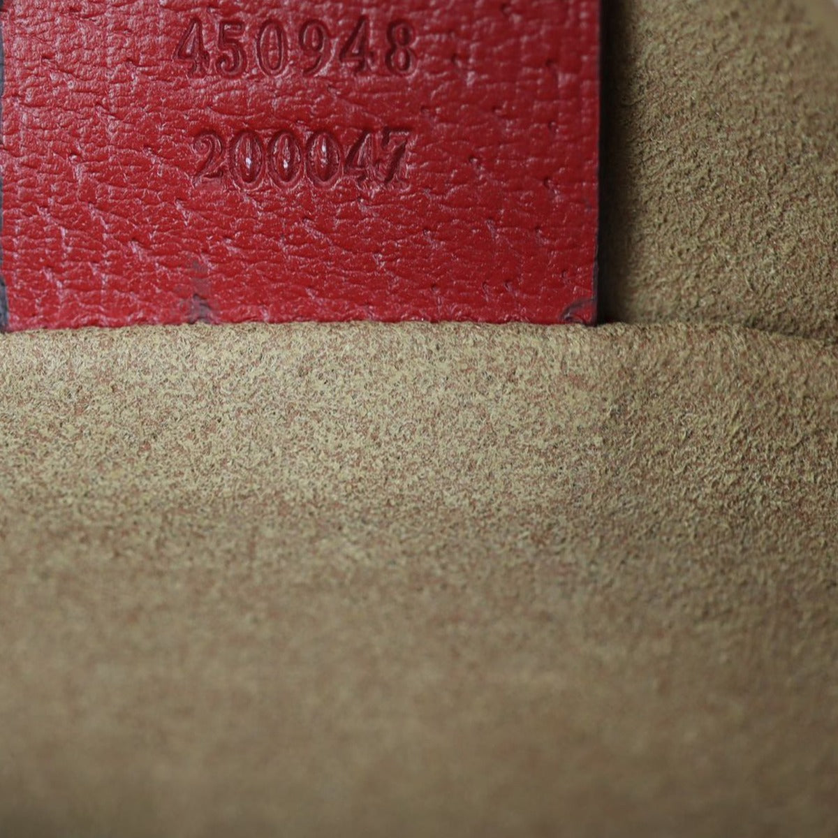 Gucci GG Supreme Tian Shoulder Bag Date code
