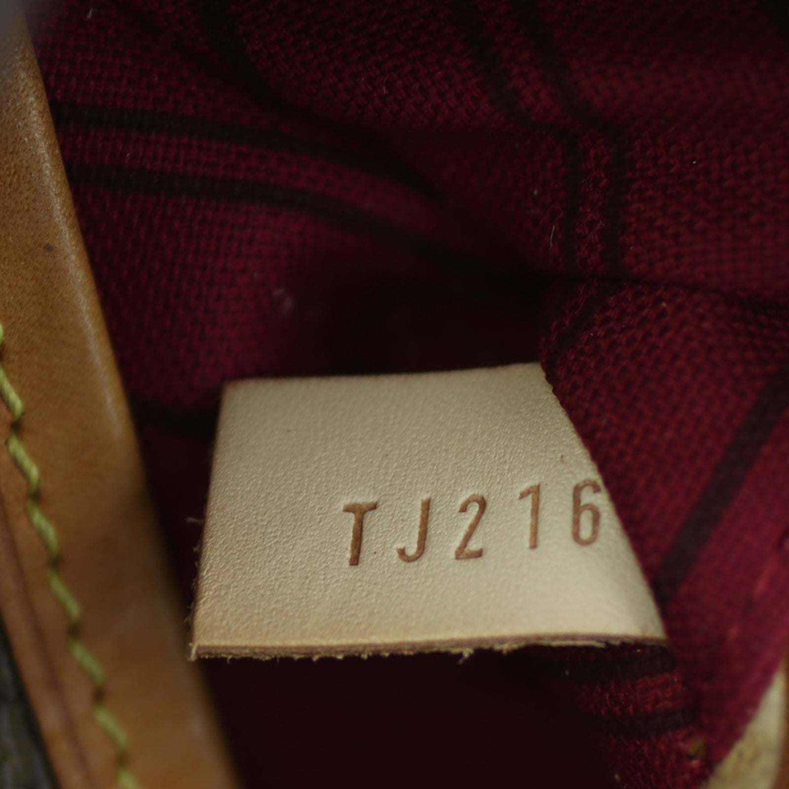 Louis Vuitton Neverfull MM Monogram Date code