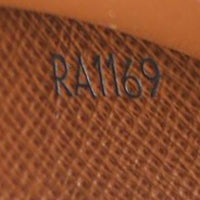 Louis Vuitton Zippy Coin Purse Monogram Date code