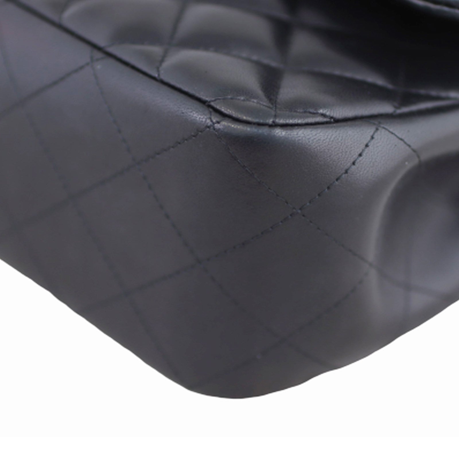 Chanel Classic Double Flap Jumbo Corner