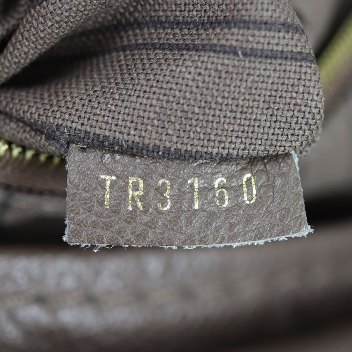 Louis Vuitton Artsy MM Monogram Empreinte Date code
