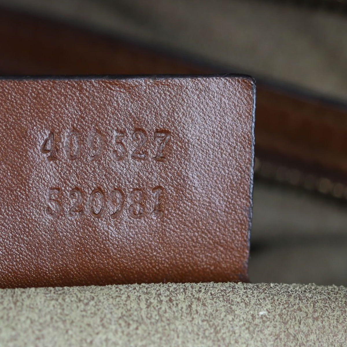 Gucci GG Supreme Medium Boston Bag Date code
