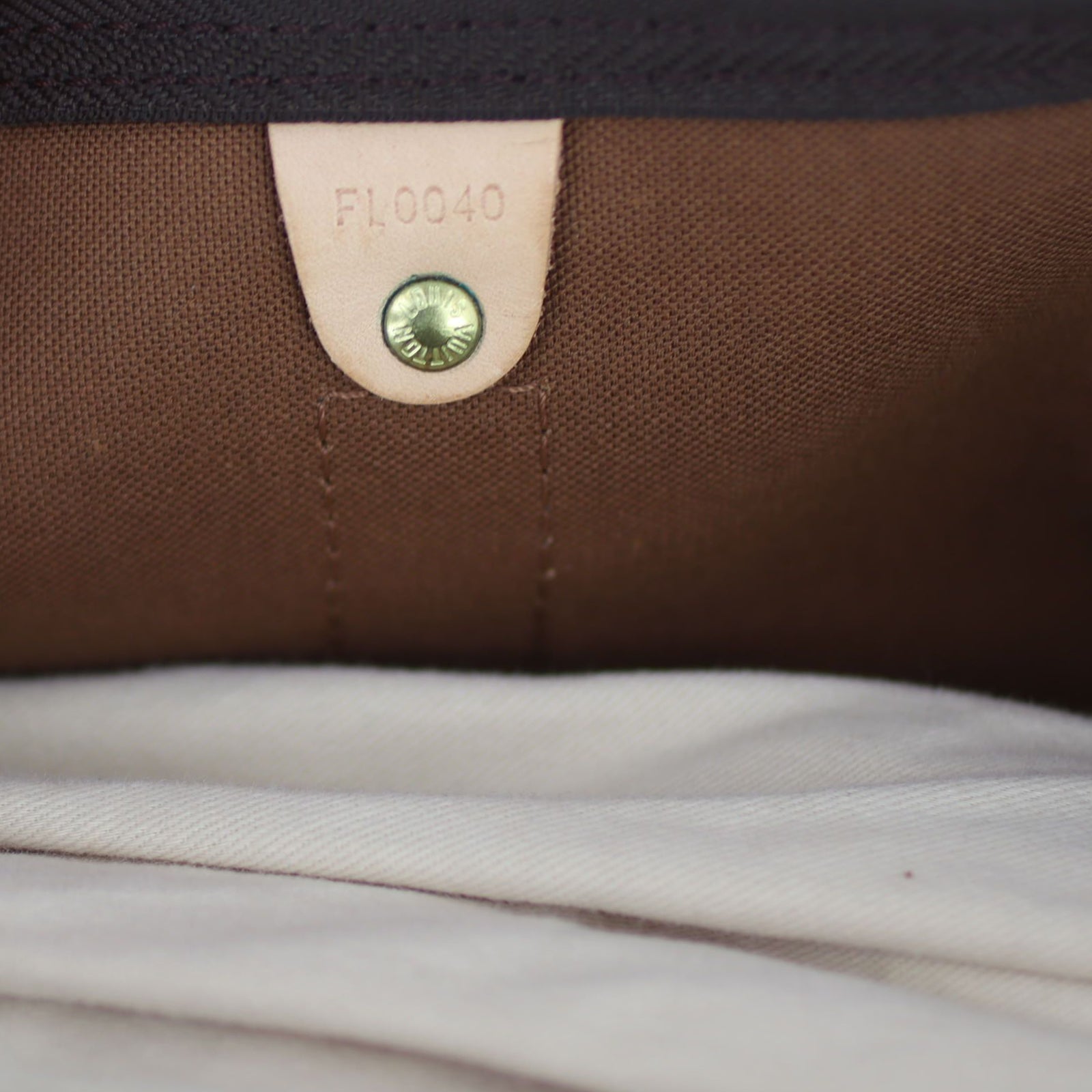 Louis Vuitton Keepall 50 Bandouliere Monogram Date code