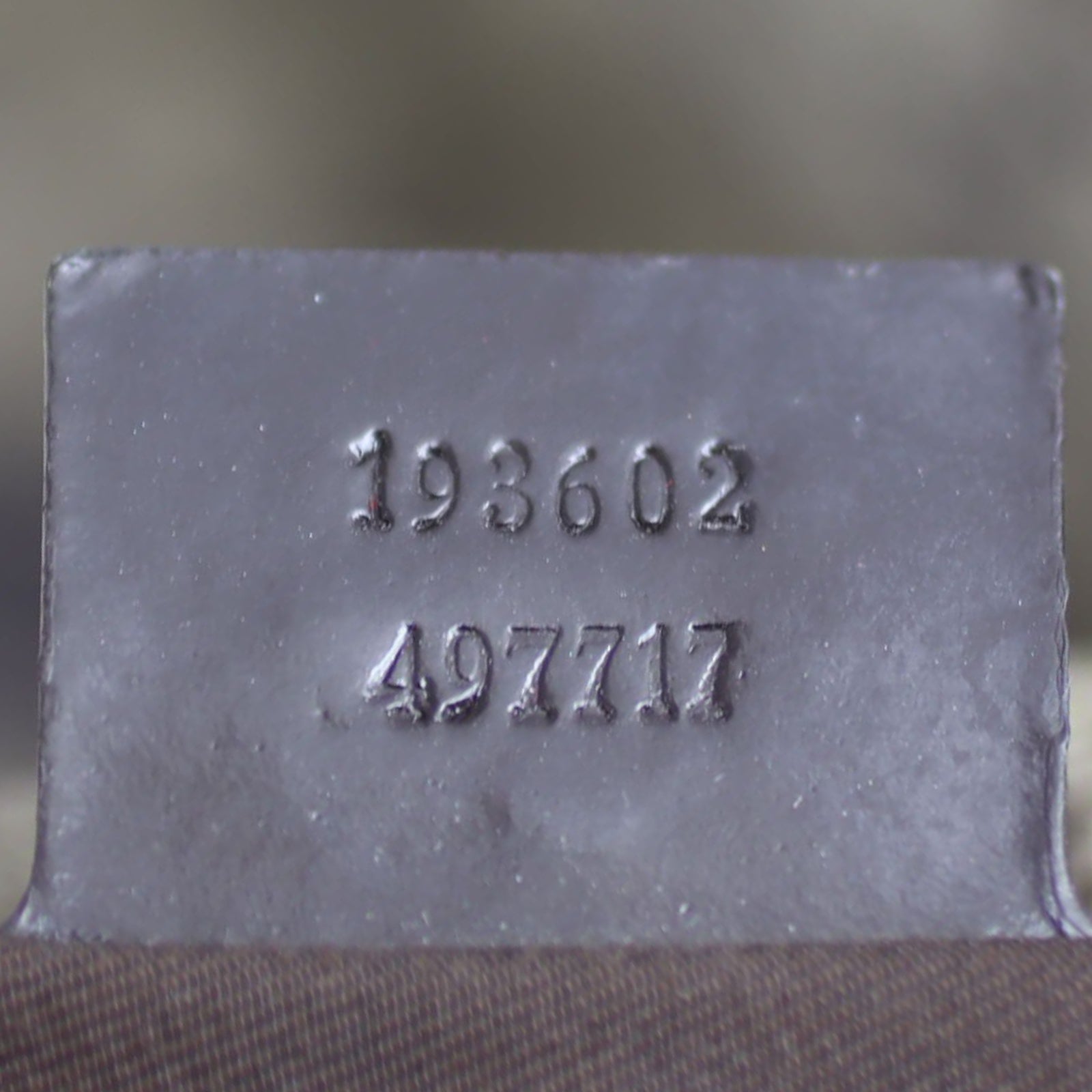 Gucci GG Supreme Joy Boston Medium Date code