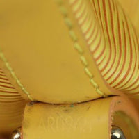 Louis Vuitton Petit Noe Epi Date code