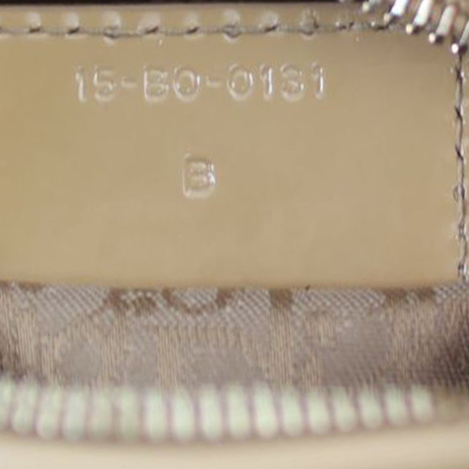 Dior Lady Dior Medium Date code